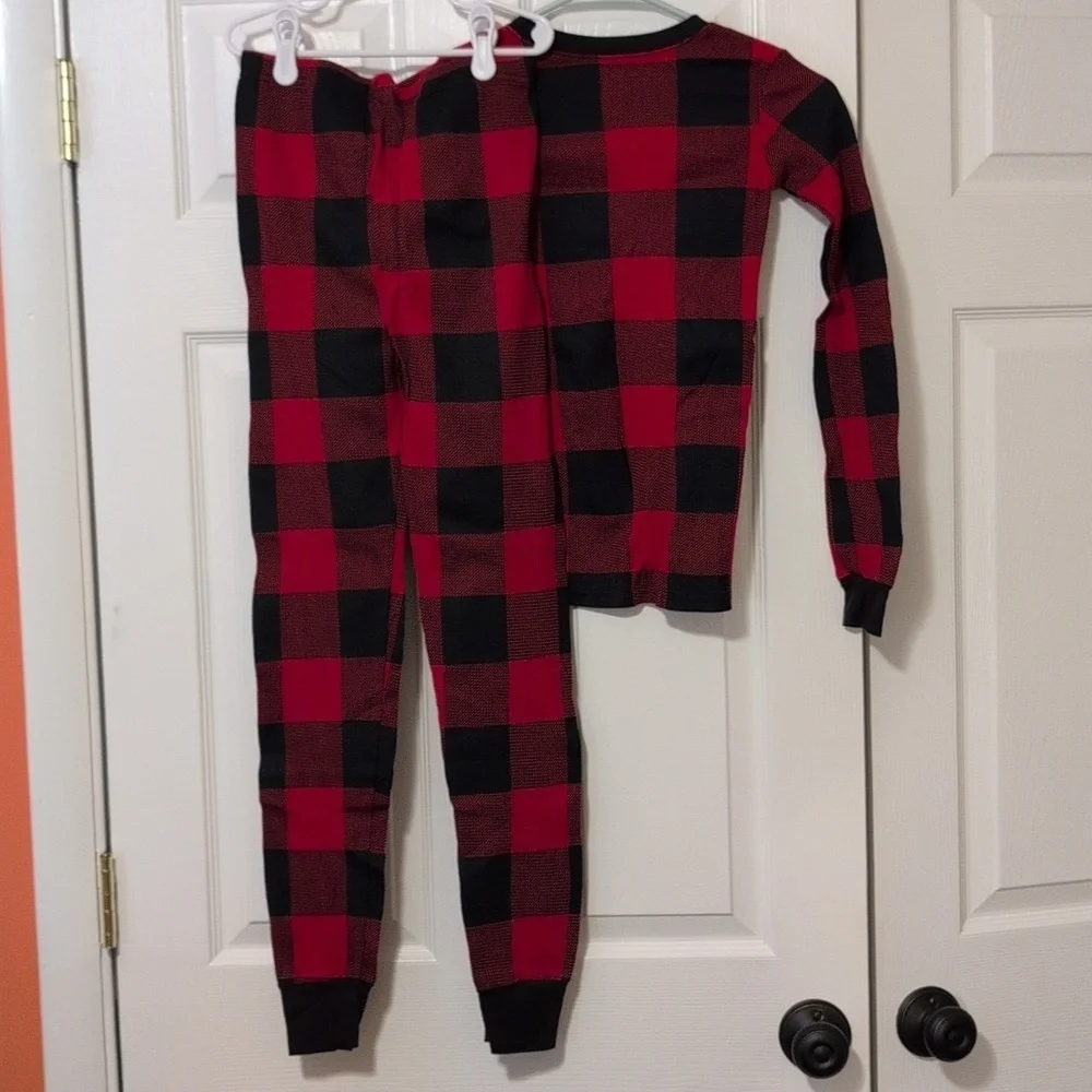 Children's Place Red and Black Buffalo Plaid Checkered Christmas Kids Pajama Set